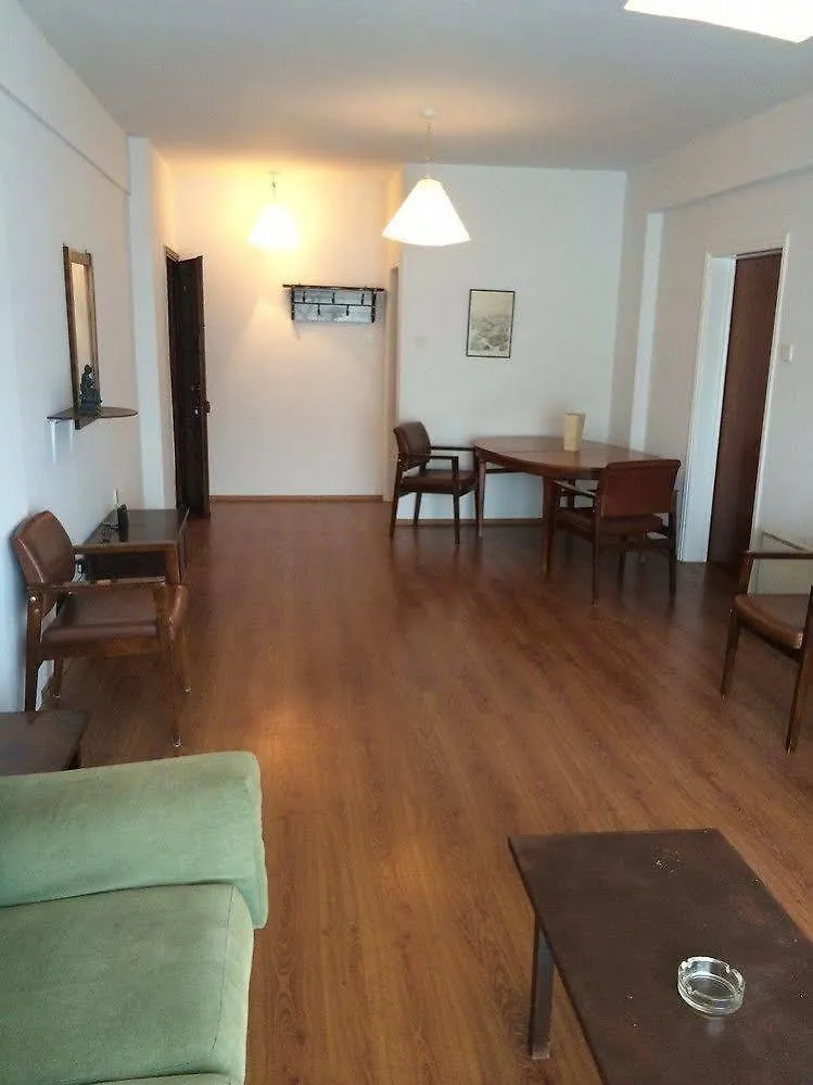 Francis Apartments Lárnaka 0*,  Ciprus